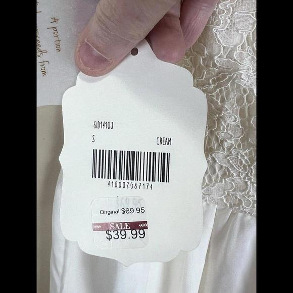 Altar'd State Boho Crochet Lace Trim Sleeveless Dress Ivory Women's Small NWT - Picture 5 of 5